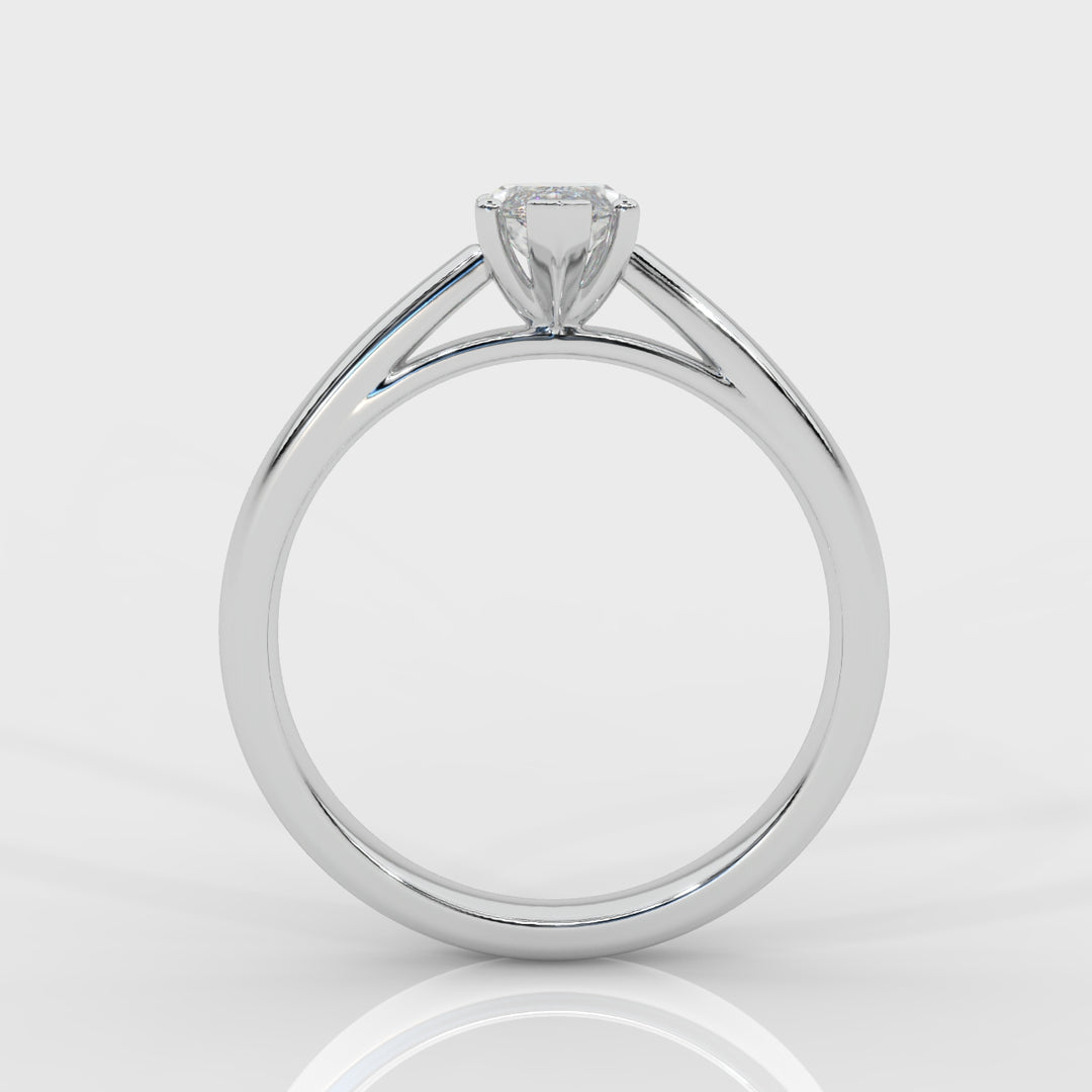 The Cross Pear Solitaire